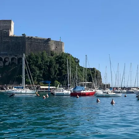 Konukevi Finestra Tra Le Stelle 3*